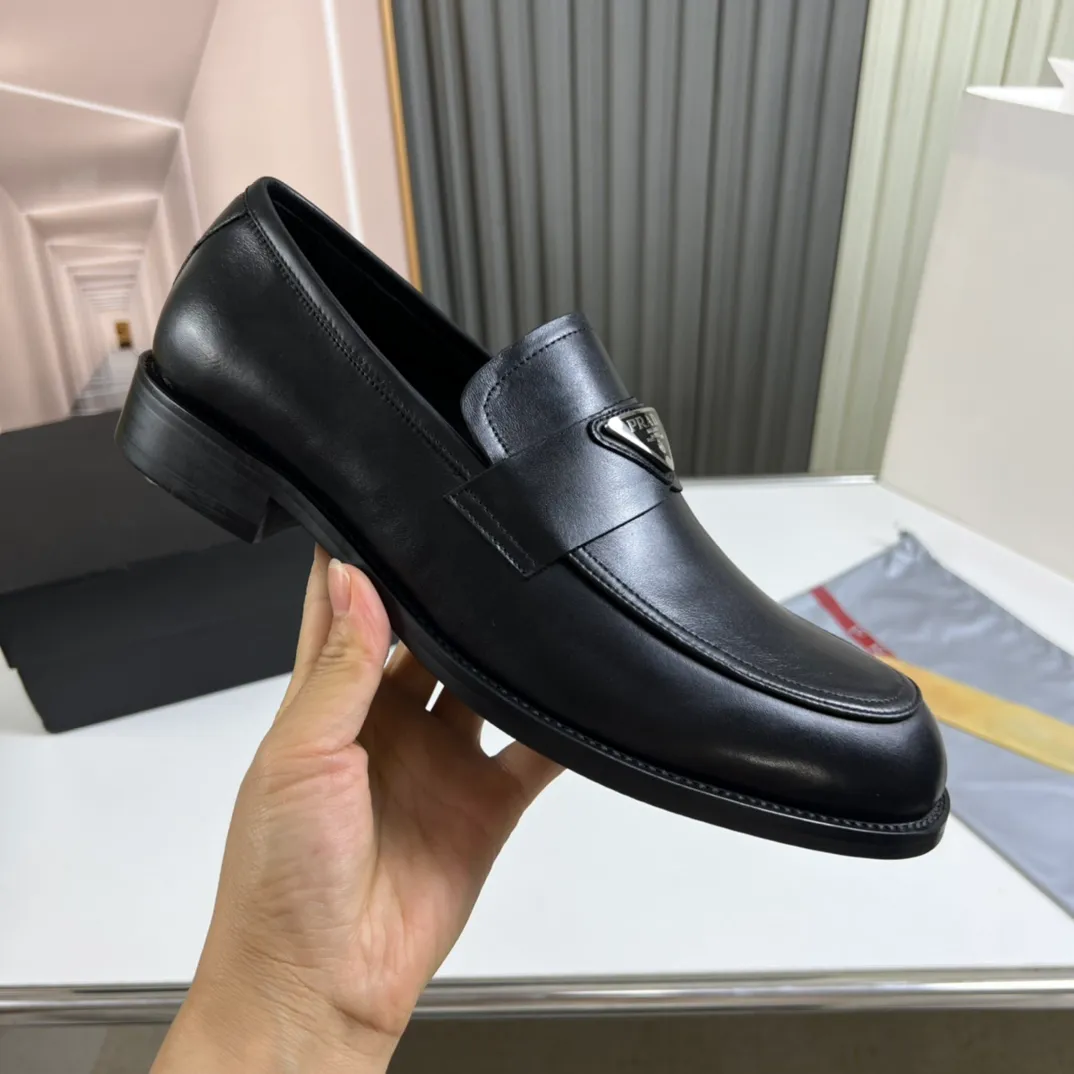Men's shoes 💰520💰 Prada.PRADA men's business casual leather shoes, 1:1 shipment ⬆️Luxurious and noble 👞All imported original brand leather materials, just to create a more comfortable wearing experience, upper: original cowhide ➕Imported full cow lining, original outsole ✔️36-45 (45 non-returnable)